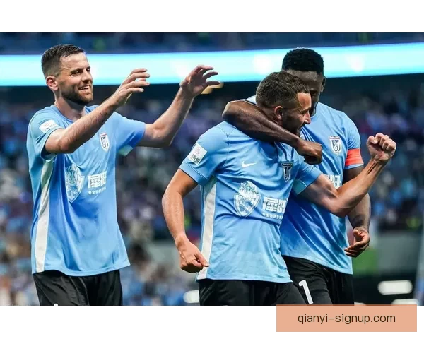 中超英博客场2-1逆转泰山 马莱莱双响瓦科破门助队连胜 中超英博客场2-1逆转泰山 马莱莱双响瓦科破门助队连胜